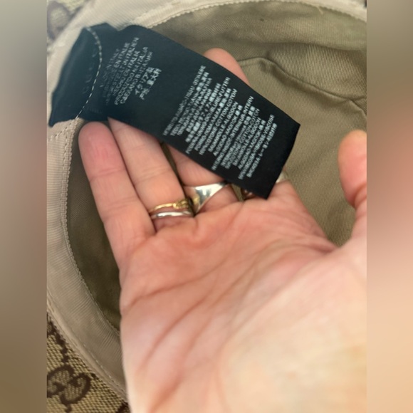 Gucci Tan Monogram Bucket Hat with Brown Band - Picture 13 of 16